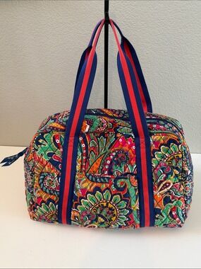 Vera Bradley Twilight Paisley Overnight Quilted Travel Bag Weekender Pockets EUC